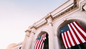 “Terziarizzazione” dell’economia: tutti i fattori che spiegano il default Usa